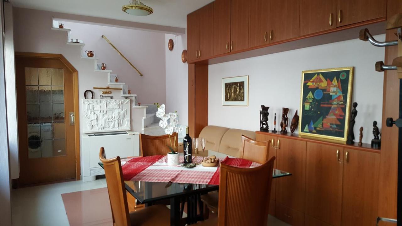 The Blacksmith'S Guesthouse Shkodër Dış mekan fotoğraf